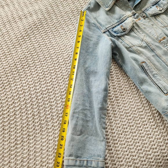 Wishlist classic denim jacket, size M - Picture 11 of 11